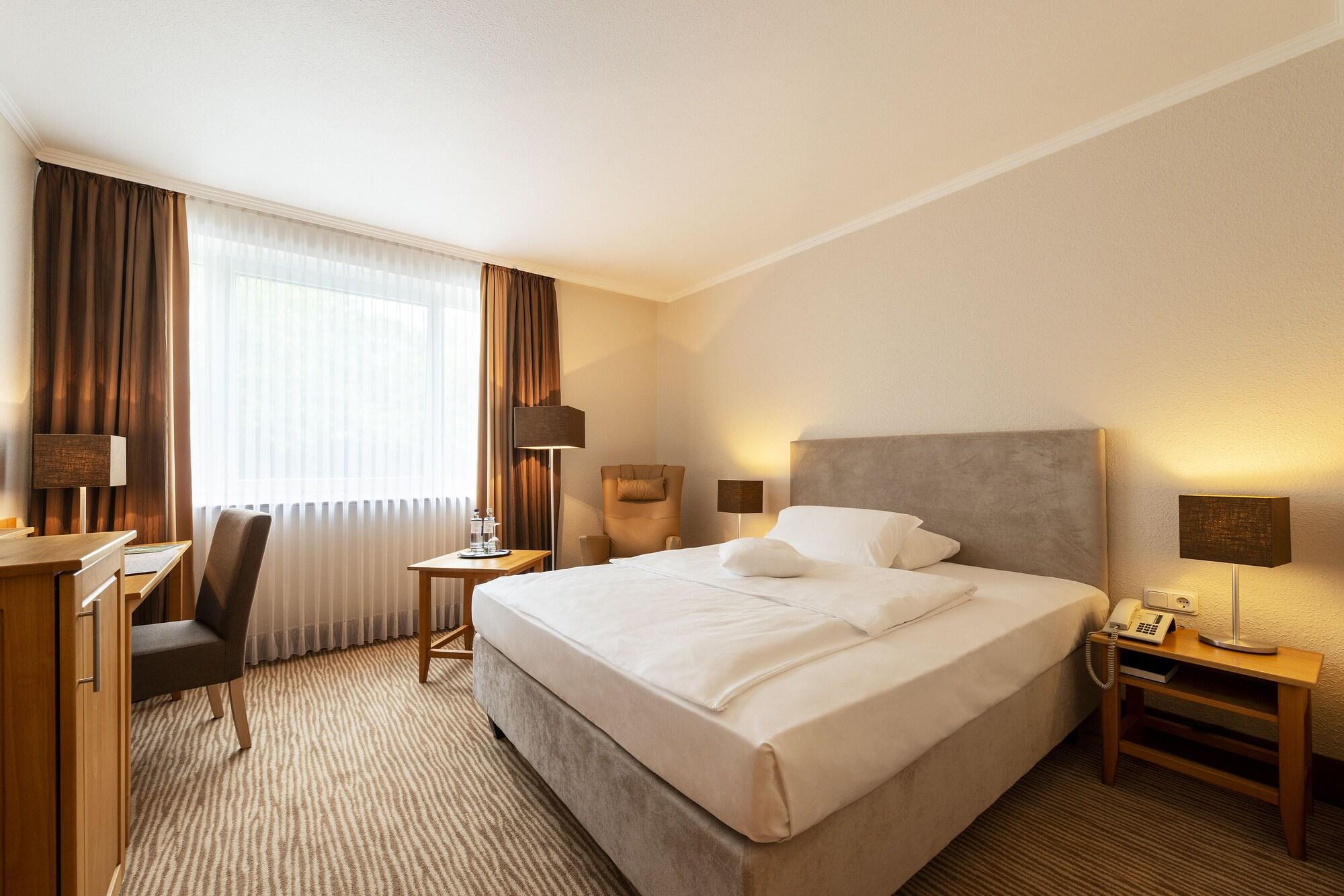 Hotel Munte Am Stadtwald Brémai repülőtér Kültér fotó